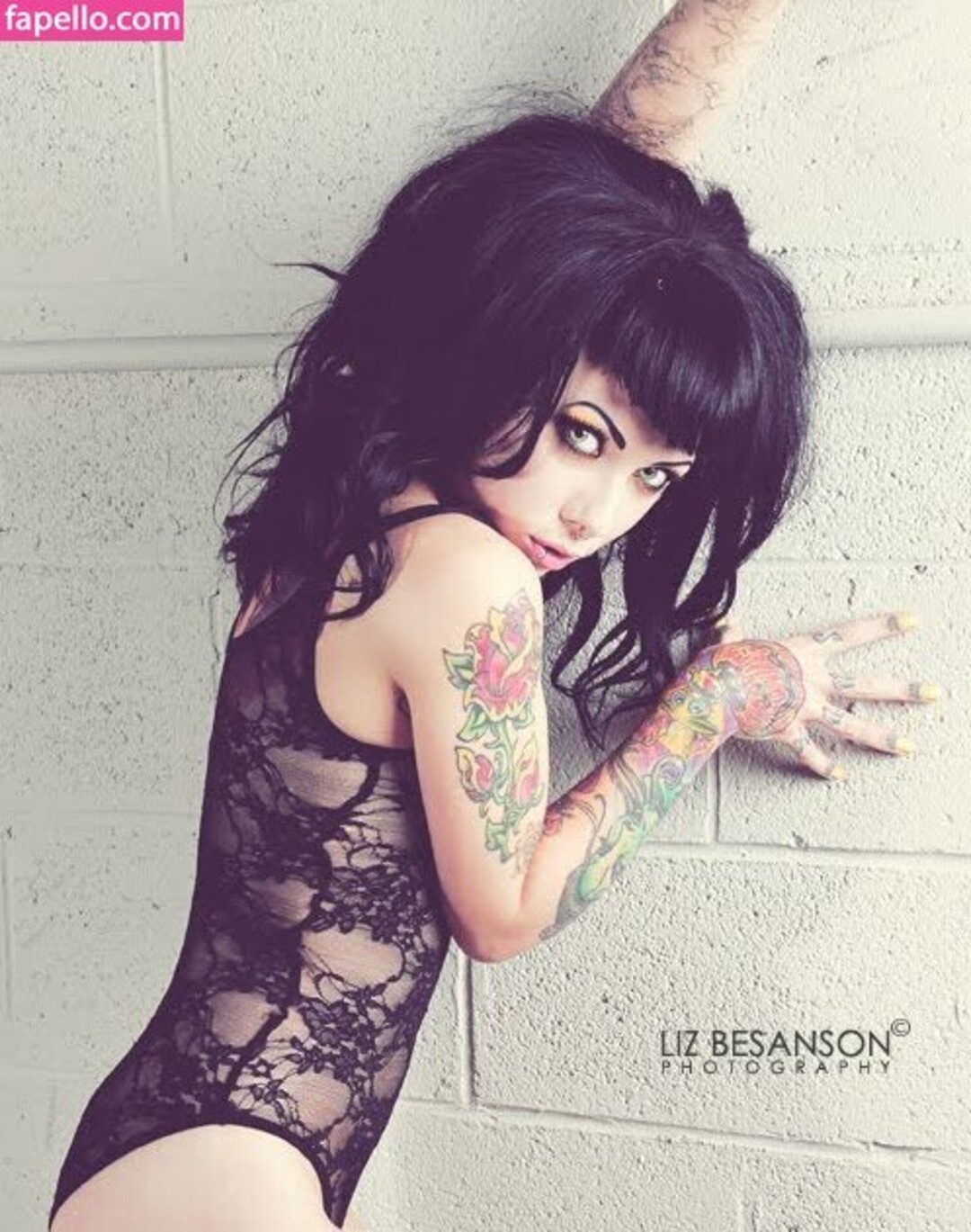MeGaN MaSsACrE nice star picture