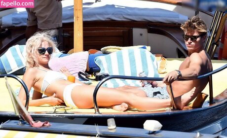 Pixie Lott pornstar erotic image