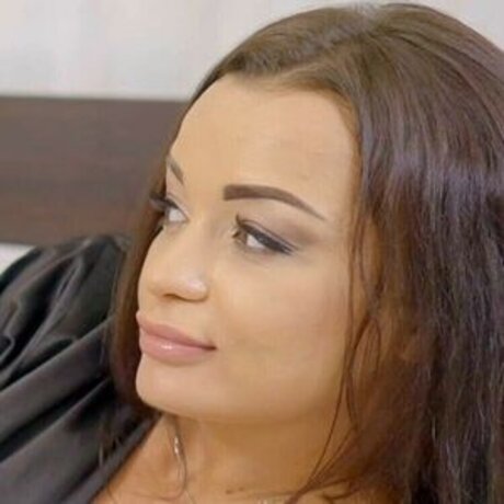 Daphne Klyde model sex archive