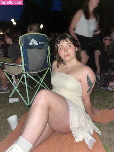 Jasmine Doobert best model pic