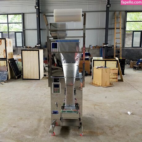 Adrian Naeves pornographic star gallery