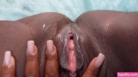 Larissa Pimenta high quality star gallery