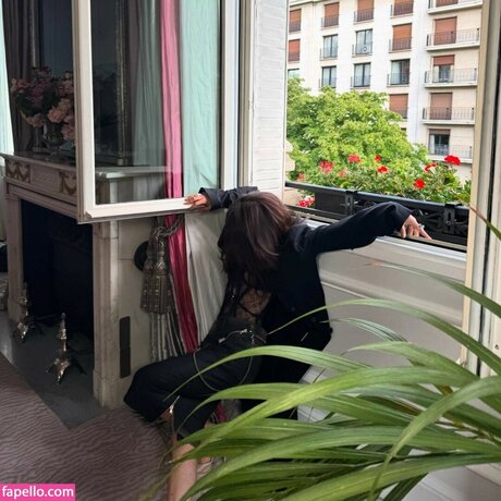 down onlyfans beautiful nude image