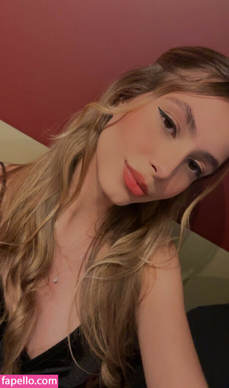 Julia Castrom model pornographic image