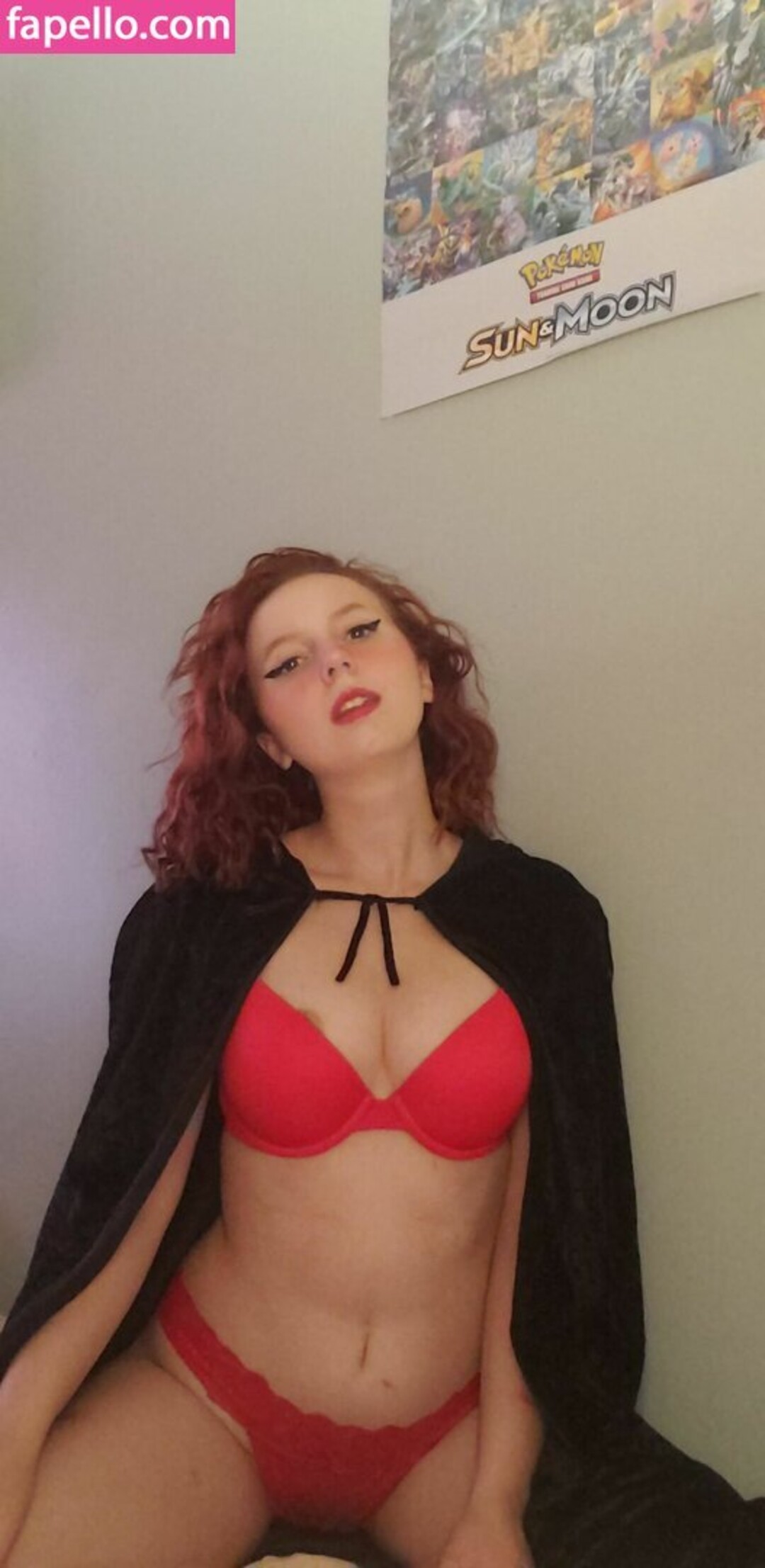 Jessicahenlo sexy star galleries
