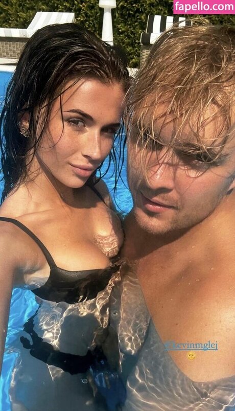 mother daughter onlyfans beautiful pic