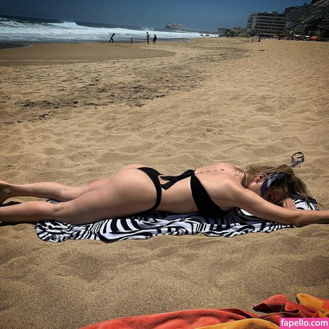 Cata Palacios exclusive model gallery