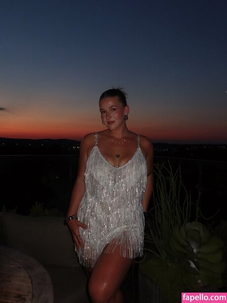 massive tits onlyfans pornos pictures