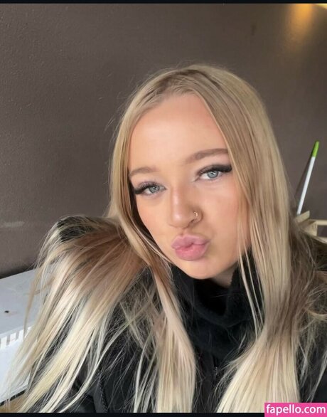 charlee spinks sexy pornstar image