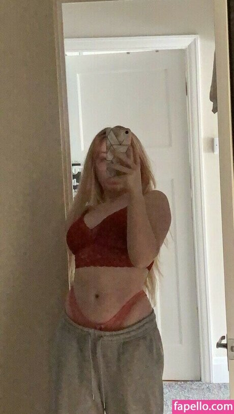 Tamothie model pretty archive