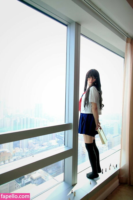 teacher milf onlyfans naked pic