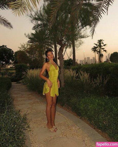 Iffat Marash model xxx pictures