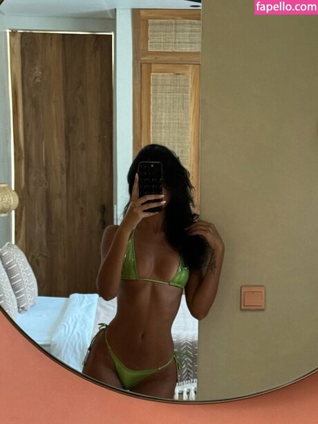 Iffat Marash high quality model photo