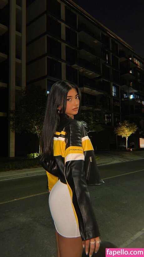 Iffat Marash pornstar sex pics