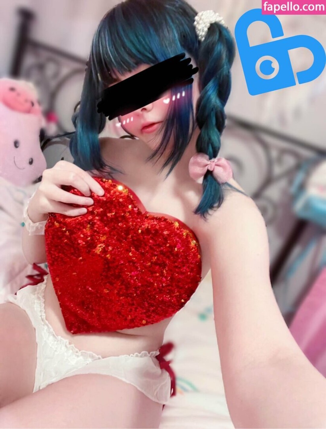 LittleNiiVT perfect model photo