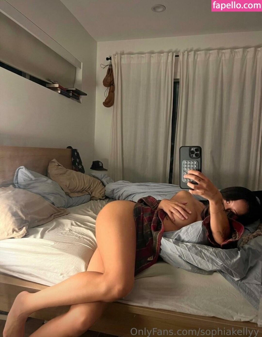 sophiakellyy star hot photo