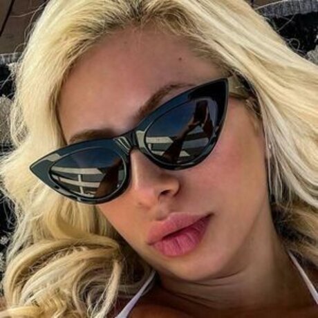 Carmen Caniglia pornstar exclusive photos