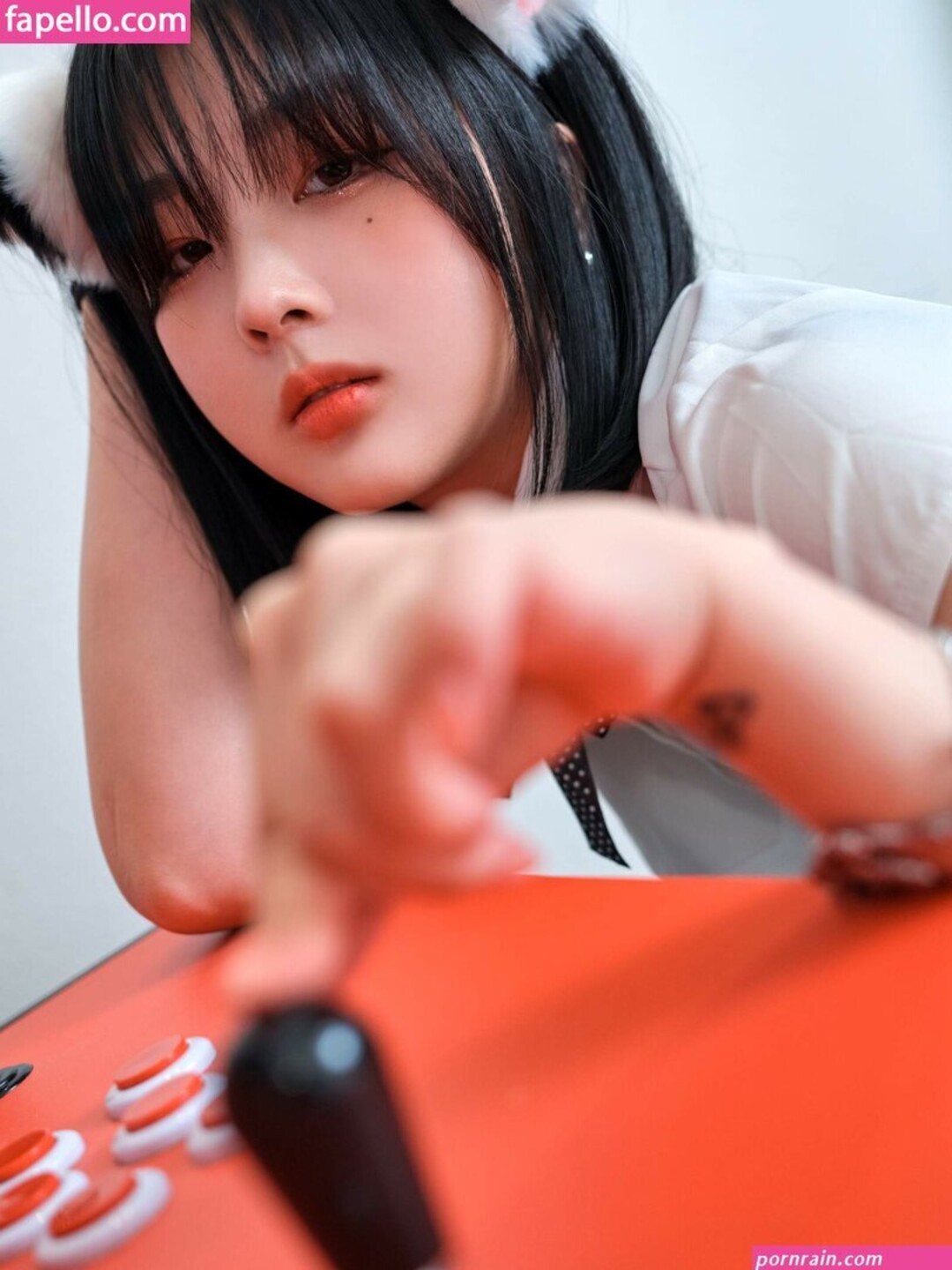 jangjoo adult star gallery