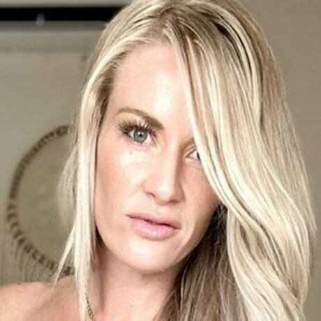 Ella Rare star nice archive