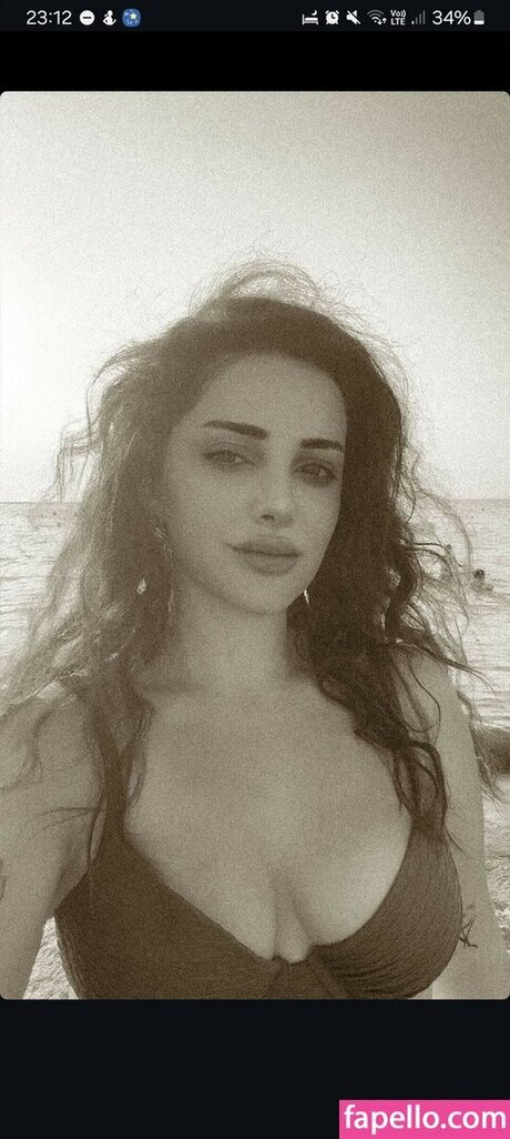 blonde secretary onlyfans hot nude photos