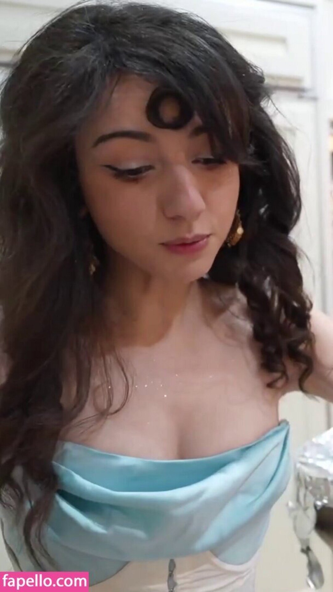 flat chested onlyfans pretty archive