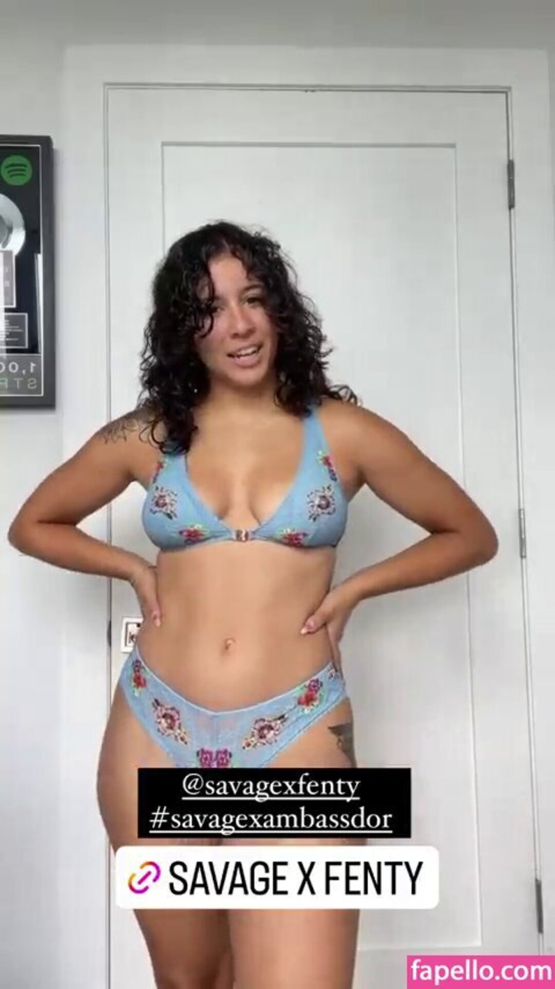 Maleni Cruz nude pornstar galleries