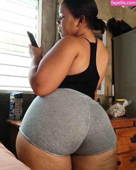 Wanda Bonilla star hot pic