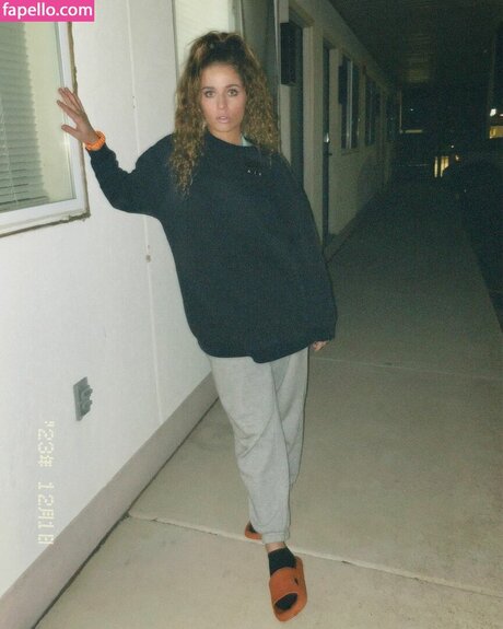 madisons the shit star pretty photo