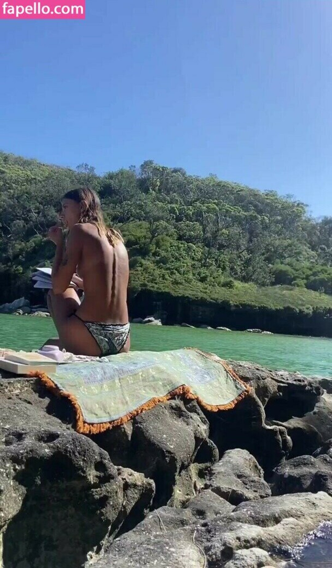 Req Cassadventures hot actress image