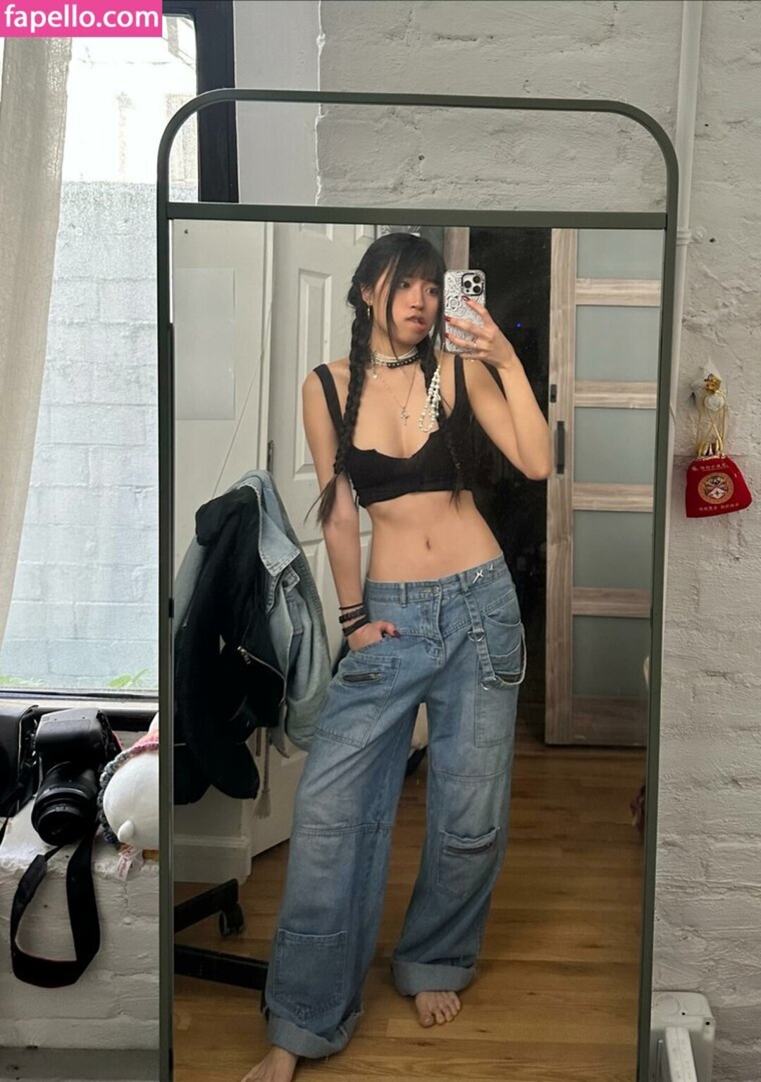 Lisa Tung sexy actress photos
