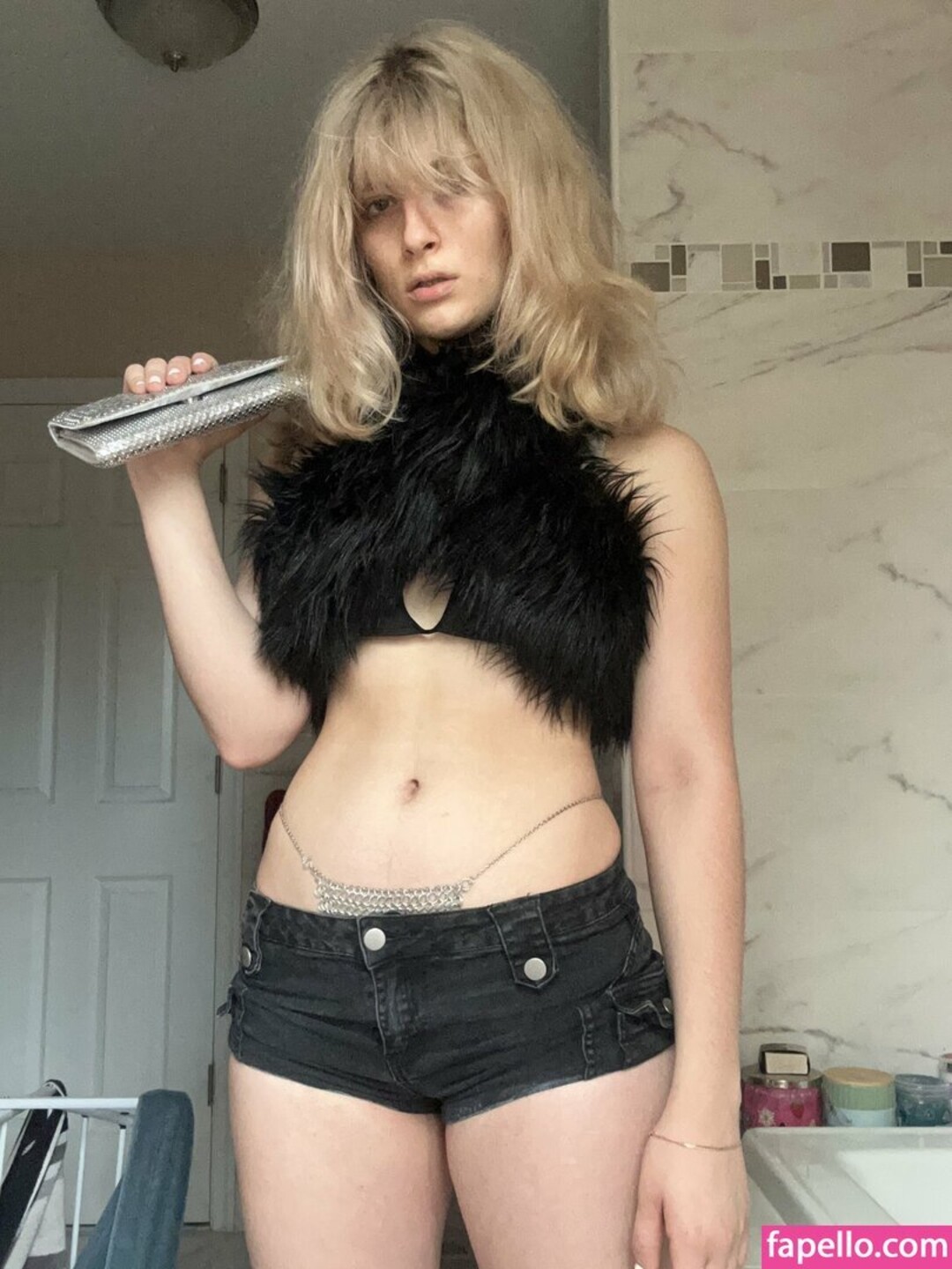 Squirtstain pornographic actress photos