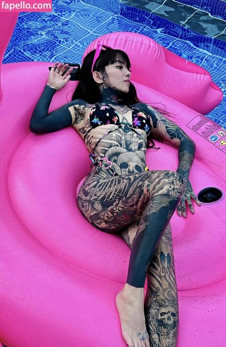 Angelie Pench porn star img