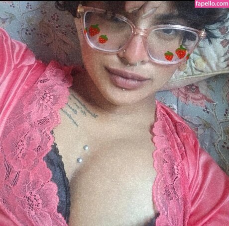 Aeileen Alexandra pornographic model pics