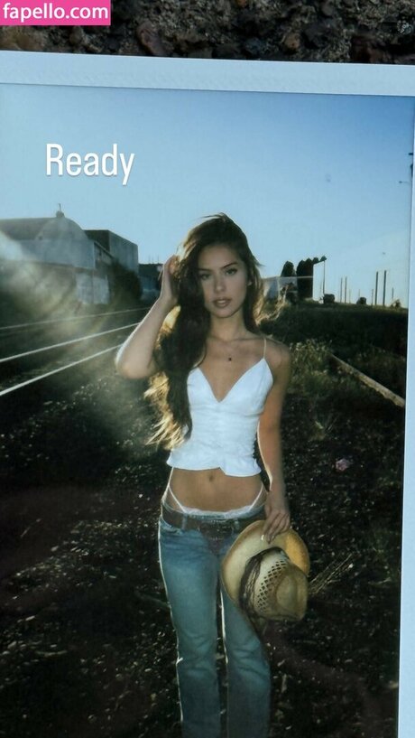 Kathryn Melvin star art photos