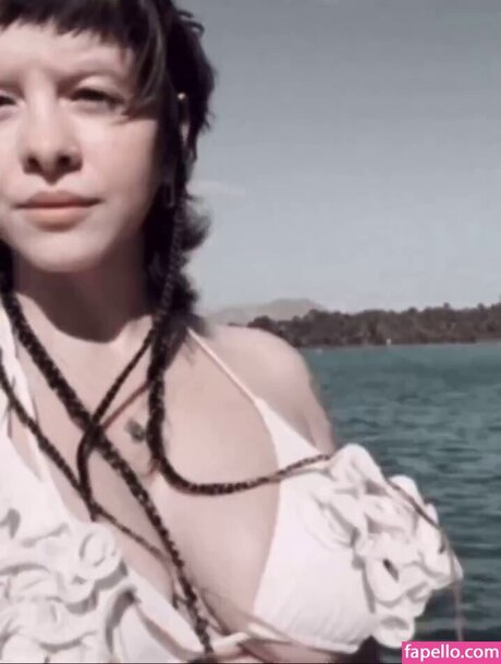 Melanie Martinez nudes model pictures