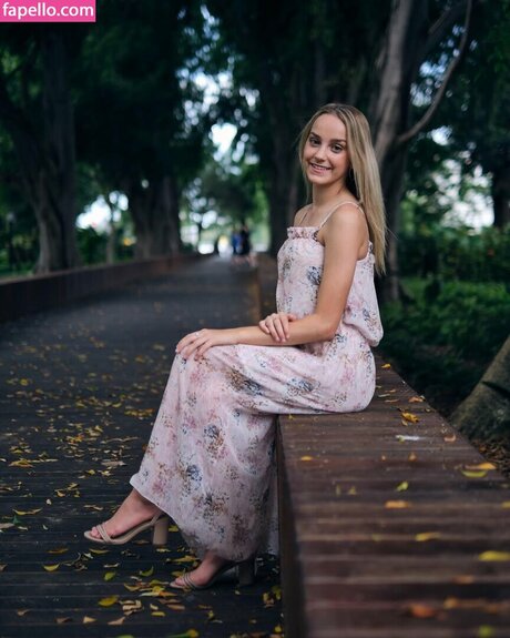 cheating hotwife onlyfans beautiful naked image