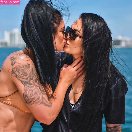 Toni Berenato top model pictures