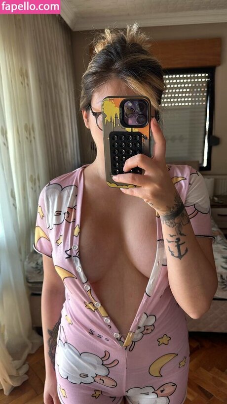 cute teen onlyfans adult images