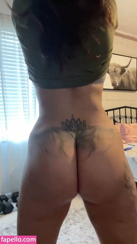 Americancake model adult photo