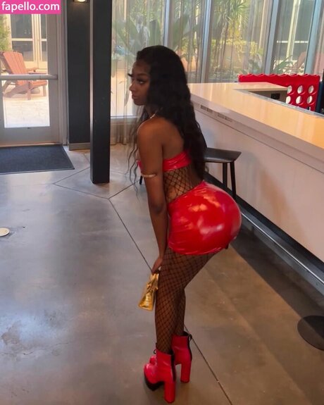 Nia Bia model nudes picture