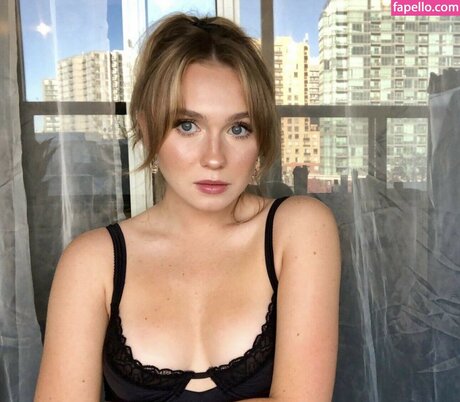 Veronika Slowikowska pornographic model photo
