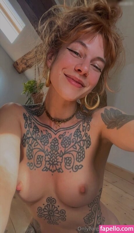 Nora Fae pretty actress archive