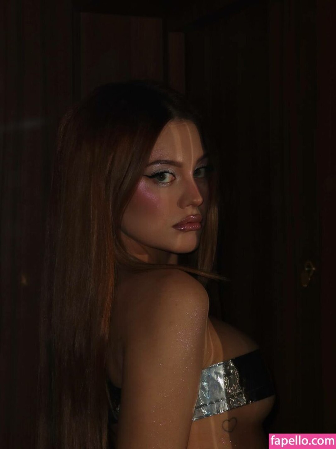 influesii753 model beautiful pictures