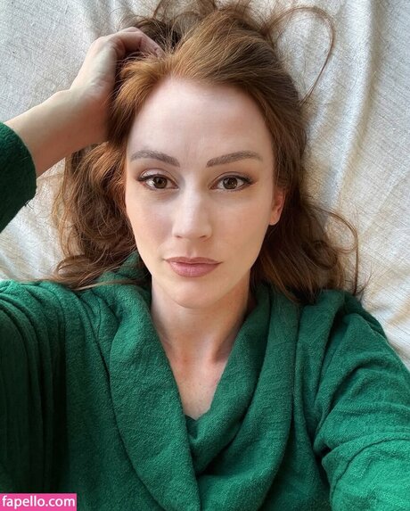 Calbits top model pic