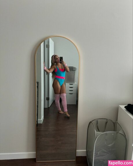 Thea Hail model adult pic