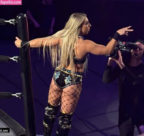 Thea Hail nudes model pics