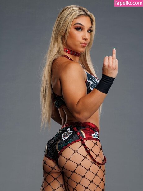 gloryhole wife onlyfans hot xxx photo