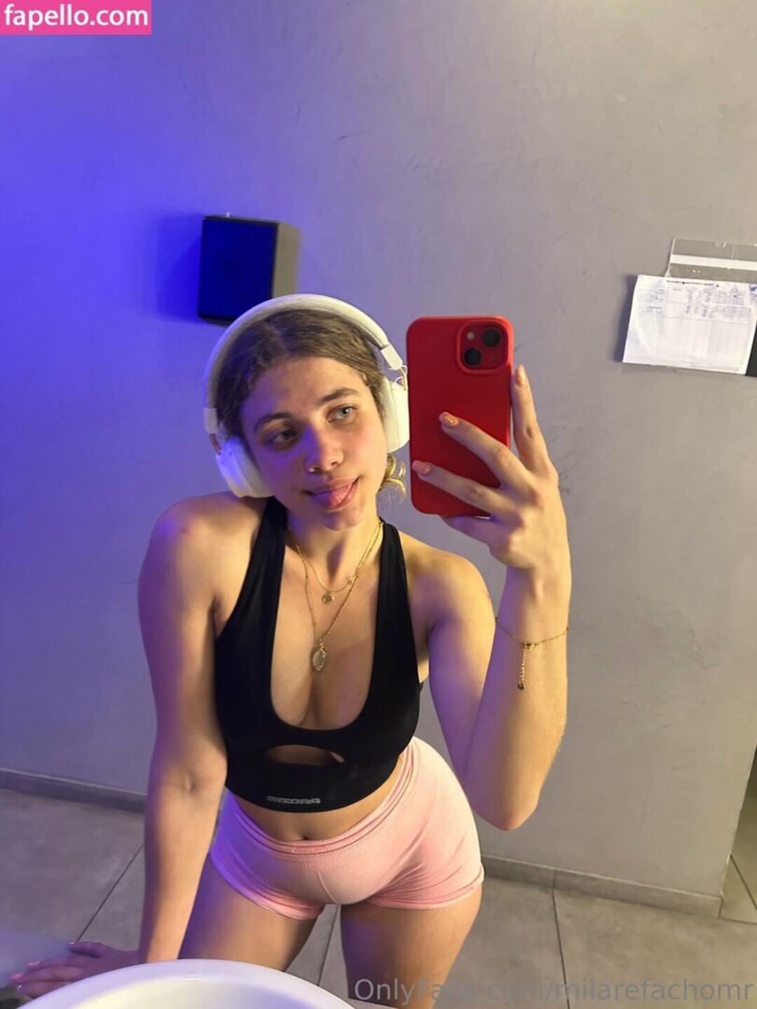 Mila Refacho pornstar exclusive image
