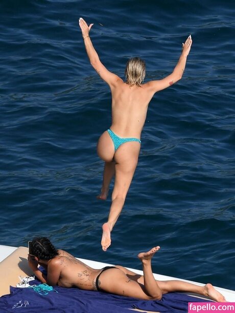 Ella Ding top model images