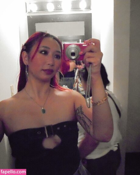 Sophia Phan nude model picture